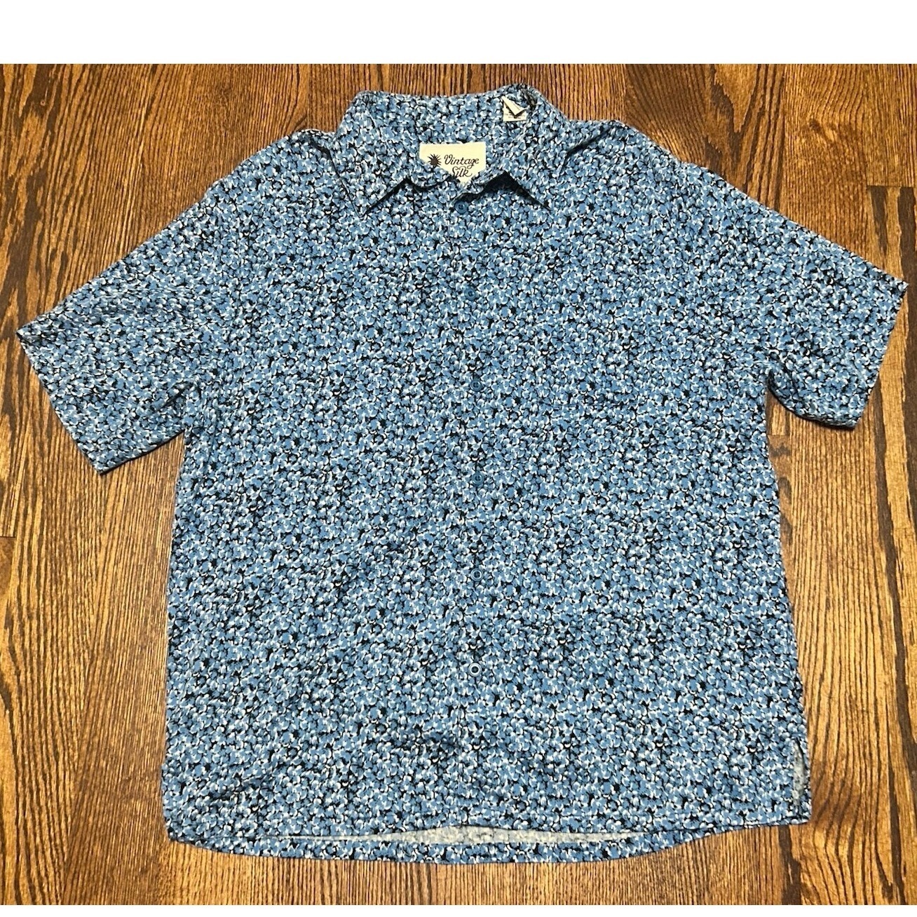 Vintage Silk Mens Button Up Shirt Xl Short Sleeve Pure Silk Blue Floral Design